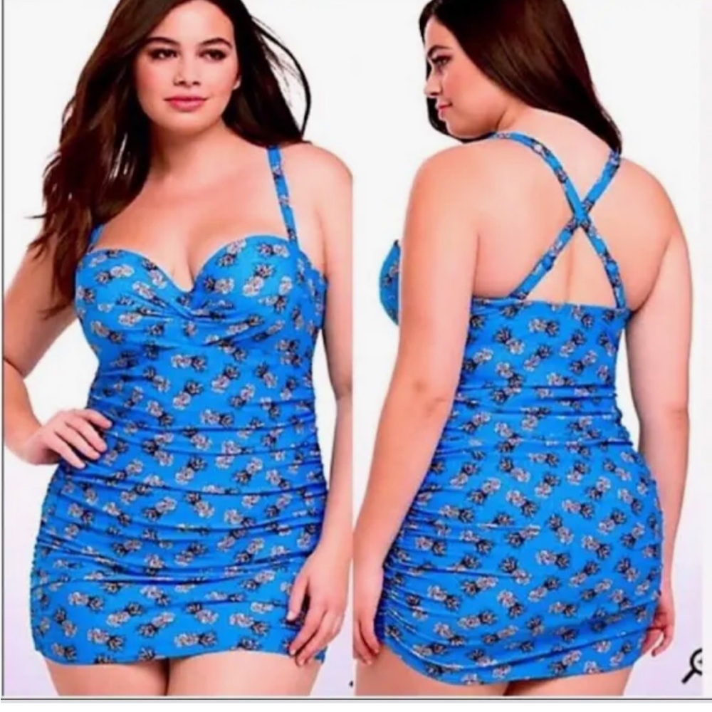 EUC TORRID BLUE PINEAPPLE ONE PIECE SWIMSUIT SIZE 2X (18-20)